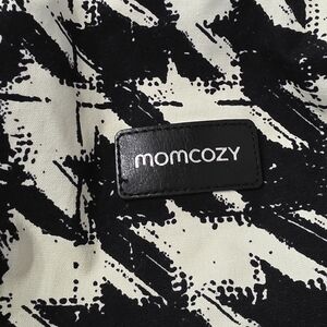 Momcozy Black and White Patterned Fabric